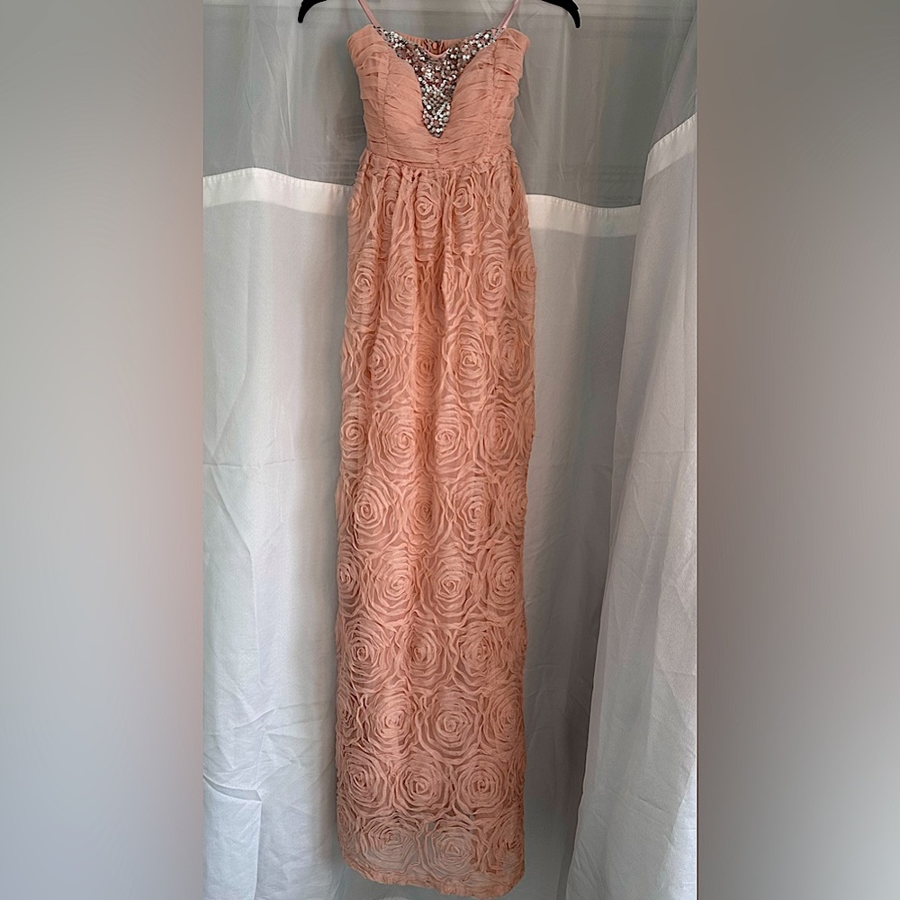 Trixxi Strapless prom gown